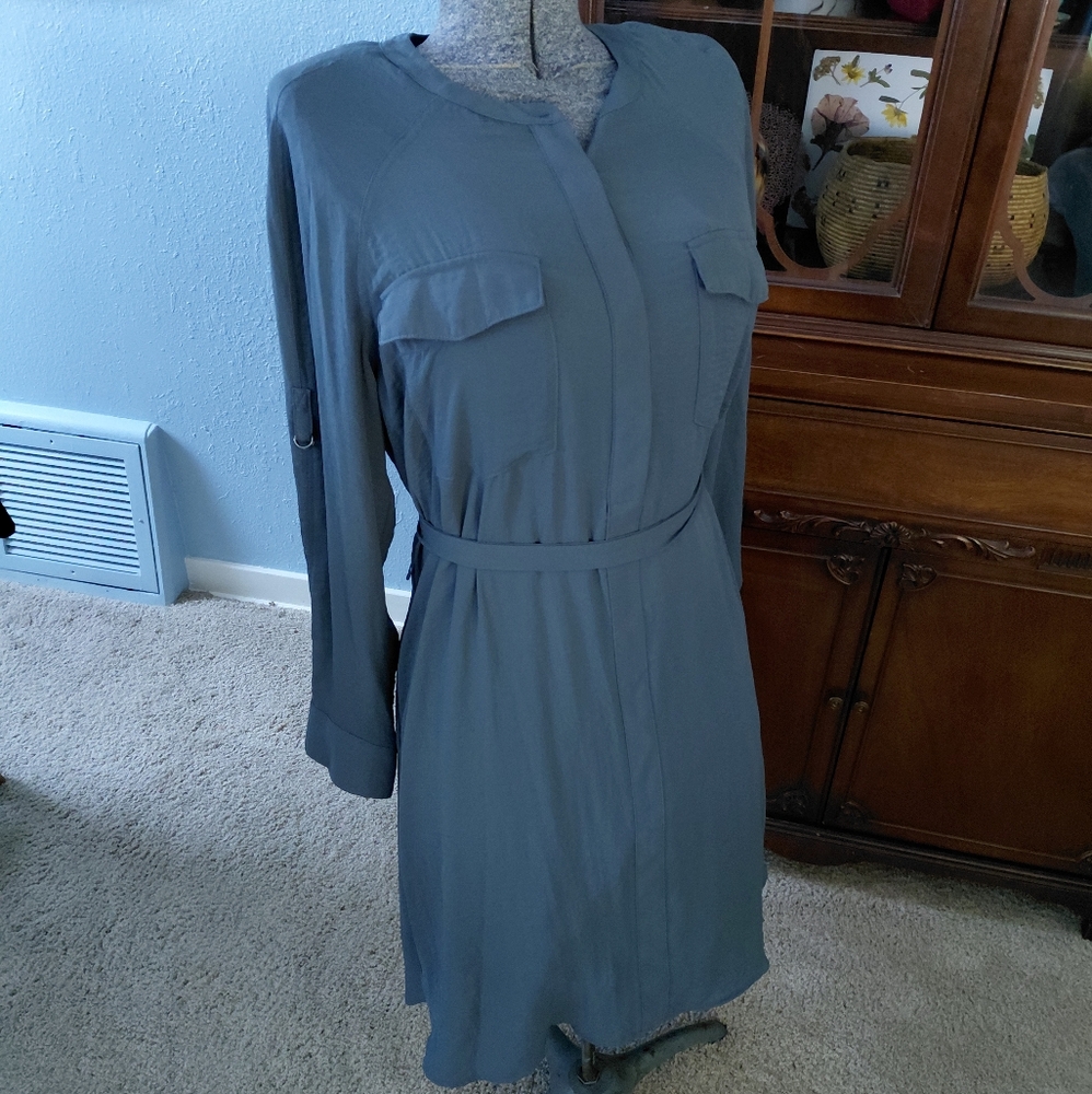 NWOT Vera Wang Simply Vera Grey Shirt Dress